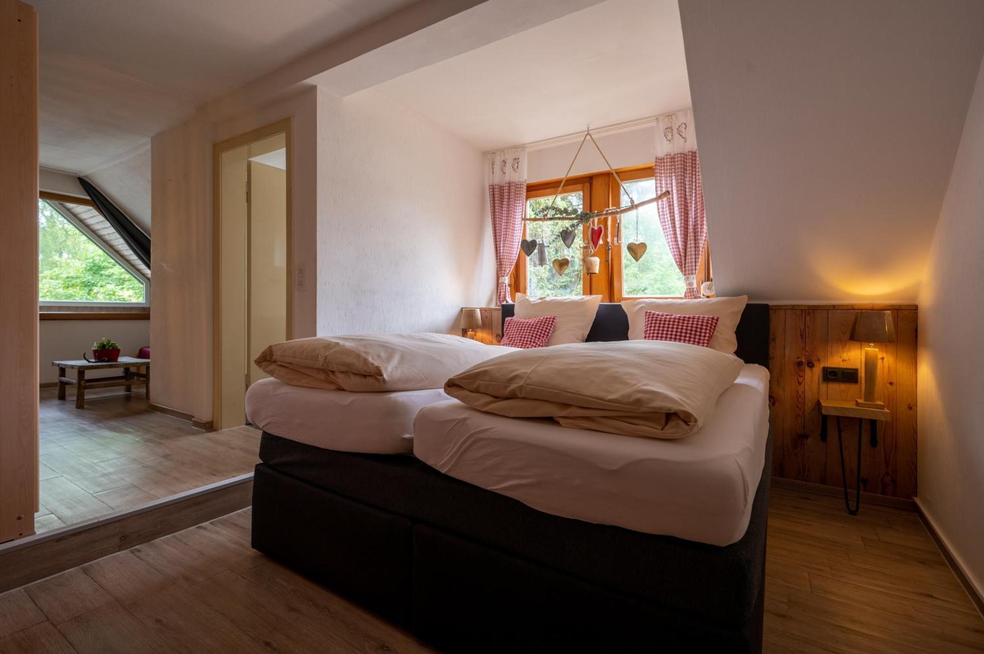 Zur Schmitte Bed & Breakfast Schmallenberg Luaran gambar